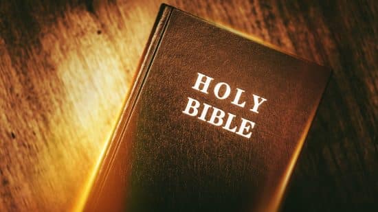 Best Christian Books on Christianity Thumbnail